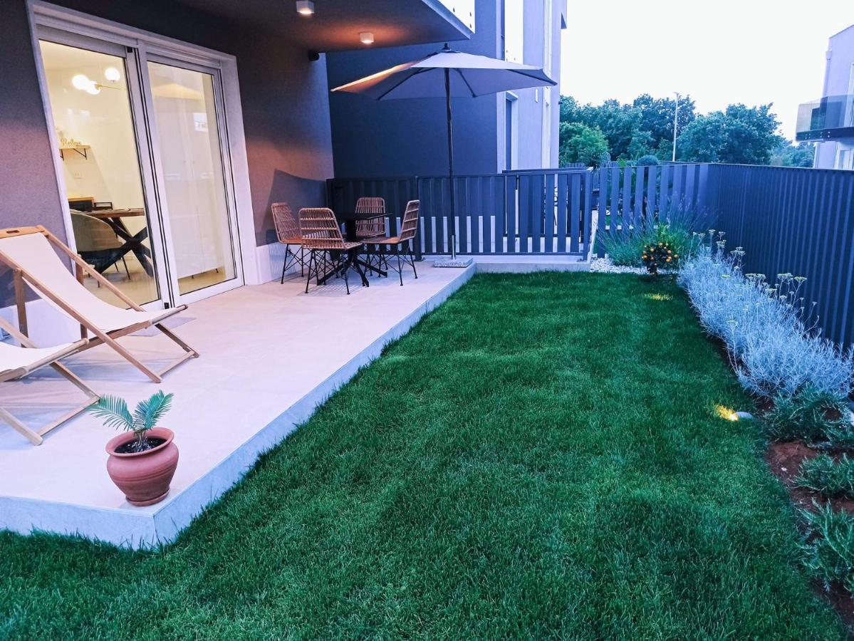 Lemon3 Deluxe Apartment Πόρετς Εξωτερικό φωτογραφία